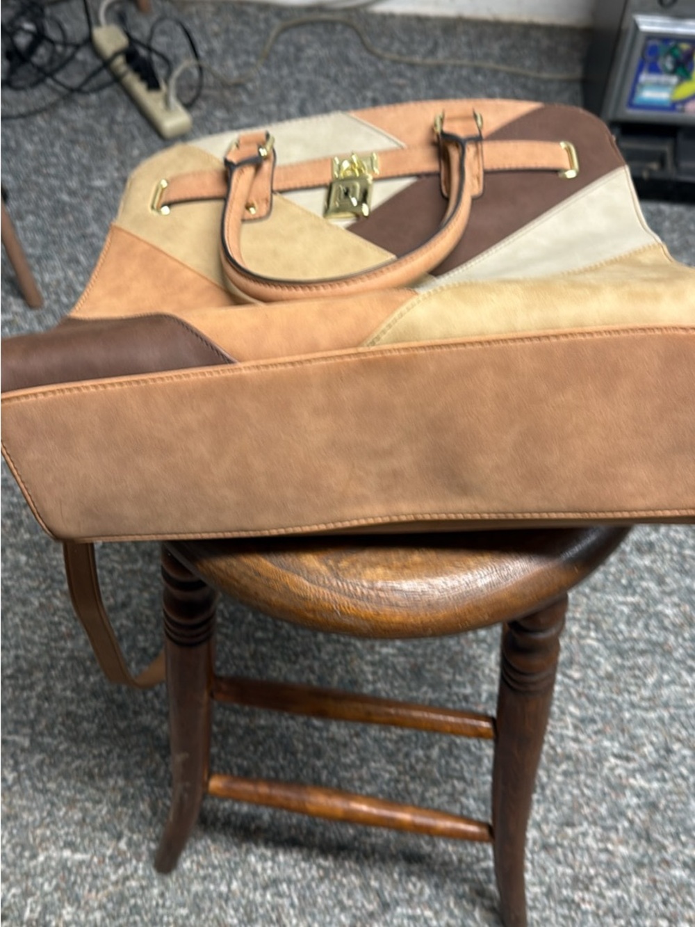 Patchwork Tan & Brown Leather Tote Bag with Gold Lock EUC - Picture 2 of 4